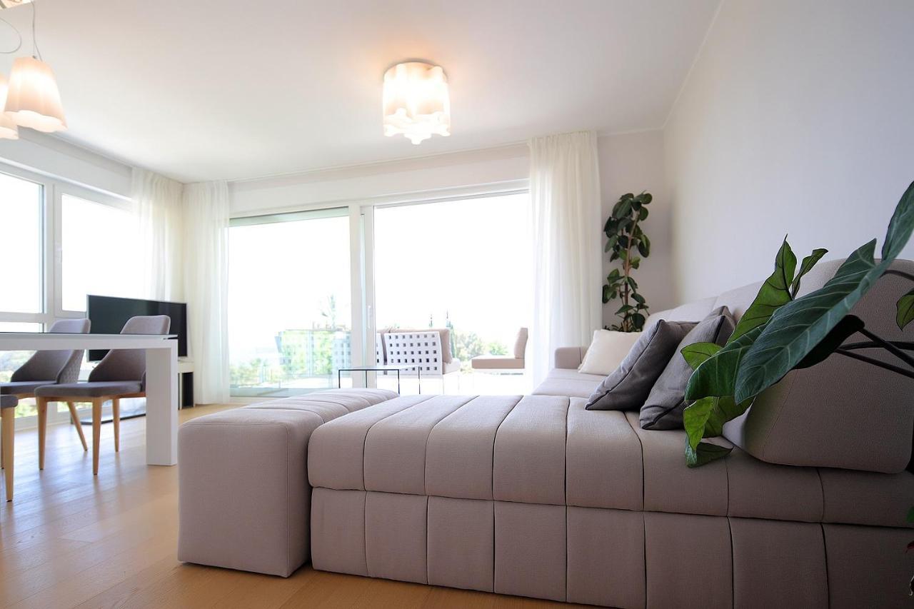New Apartment With Swimming Pool Near The Beach Ičići Dış mekan fotoğraf