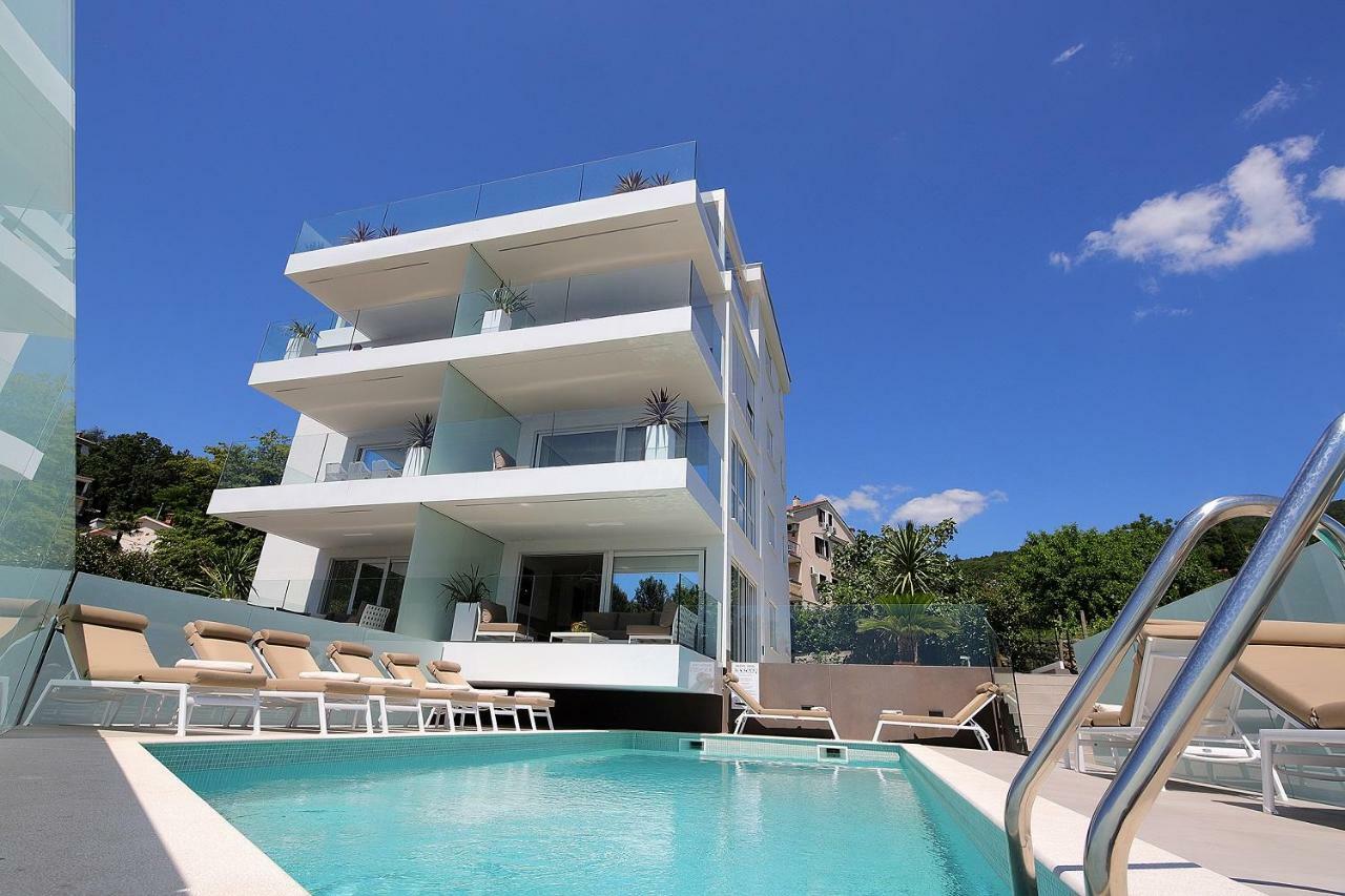 New Apartment With Swimming Pool Near The Beach Ičići Dış mekan fotoğraf